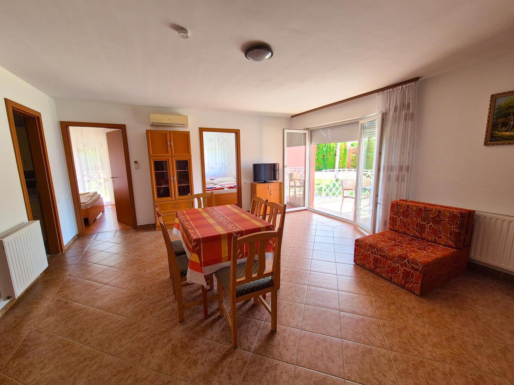 Ildiko Apartmanhaz Zamardi Exterior photo