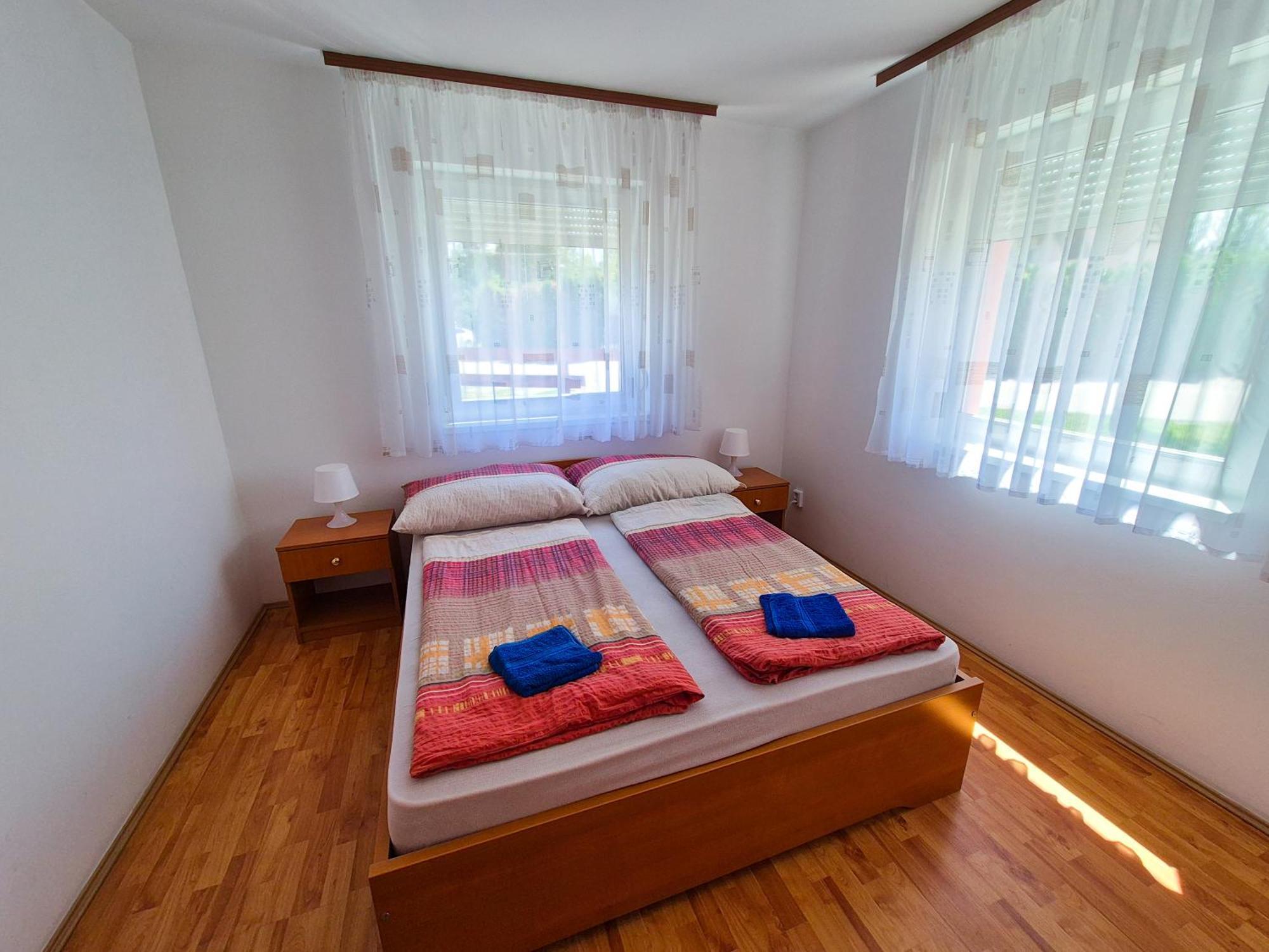 Ildiko Apartmanhaz Zamardi Exterior photo
